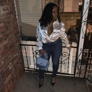 Meet your Posher, Lashanda